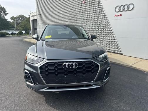 2025 Audi Q5 45 S line Premium Plus