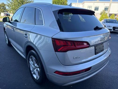 2018 Audi Q5 2.0T Premium Plus