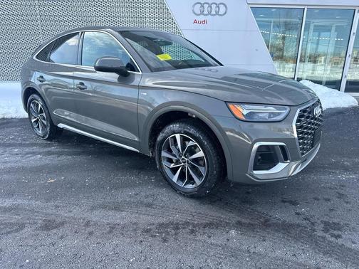 2023 Audi Q5 45 S line Premium Plus