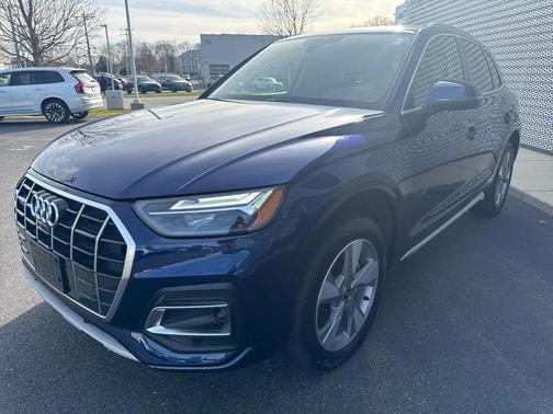 2023 Audi Q5 40 Premium Plus