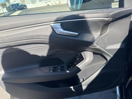 2026 Audi A6 Premium Plus quattro S tronic