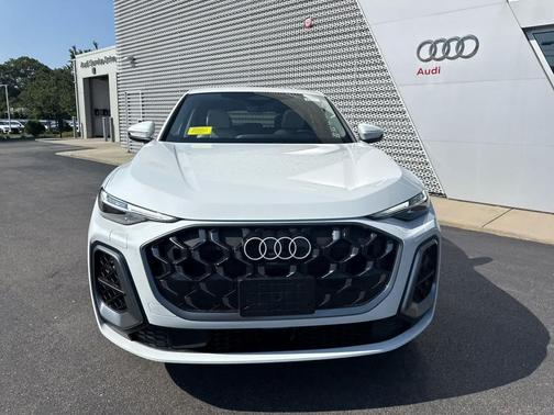 2025 Audi Q5 Premium Plus TFSI quattro S tronic