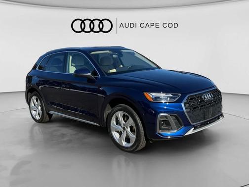 Navarra Blue Metallic 2024 Audi Q5 45 S line Premium Plus