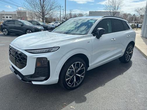 WHITE 2026 Audi Q3 S line