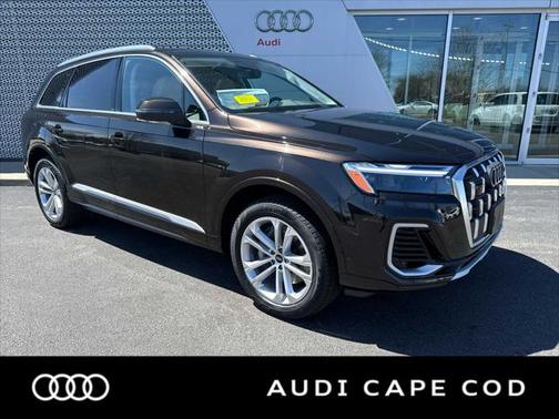 2025 Audi Q7 55 Premium Plus