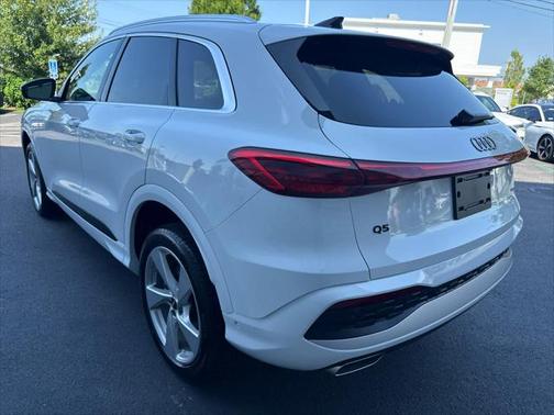 2025 Audi Q5 Premium Plus