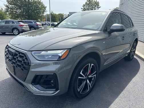 2025 Audi Q5 45 S line Premium Plus