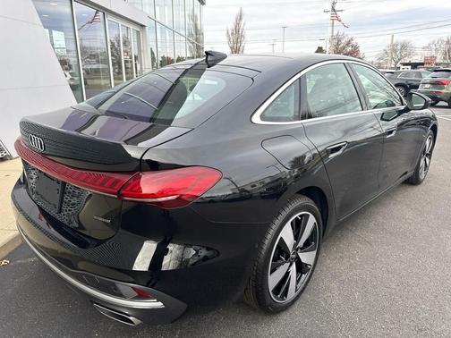 2025 Audi A5 Premium TFSI quattro S tronic