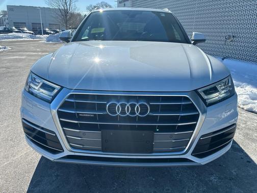 2019 Audi Q5 2.0T Premium Plus