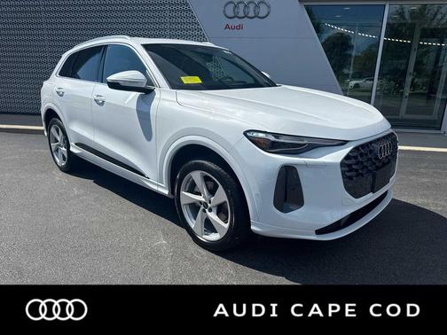 2025 Audi Q5 Premium Plus