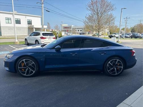 2024 Audi RS e-tron GT quattro