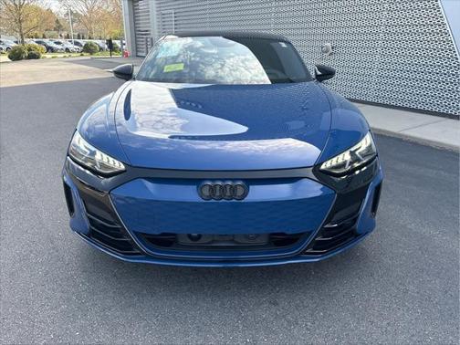 2024 Audi RS e-tron GT quattro