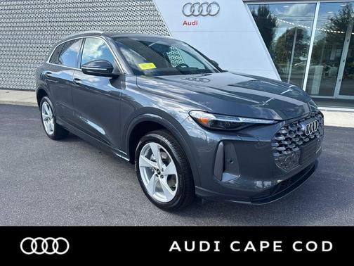 2025 Audi Q5 Premium Plus