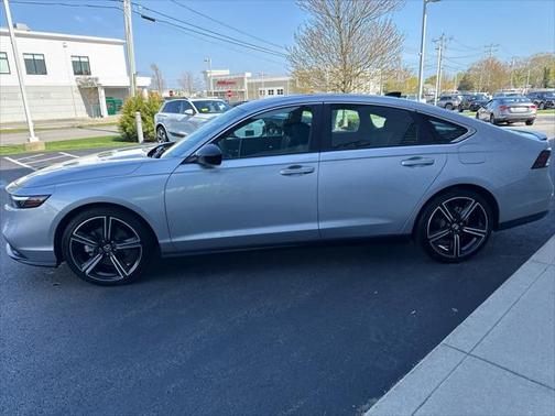 2025 Honda Accord Hybrid Base