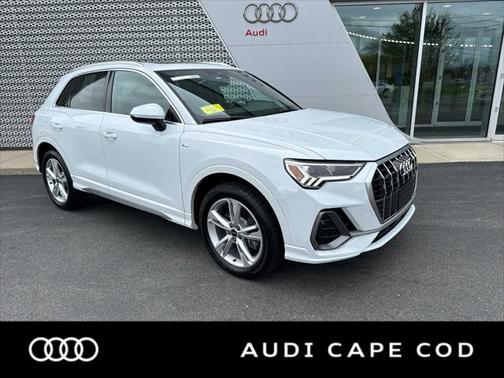 2024 Audi Q3 Premium 45 TFSI S line quattro Tiptronic