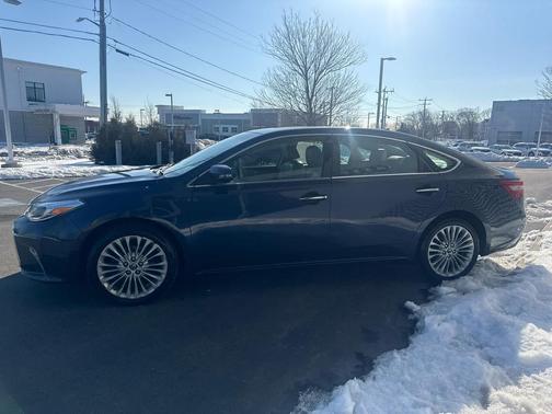 2016 Toyota Avalon Limited