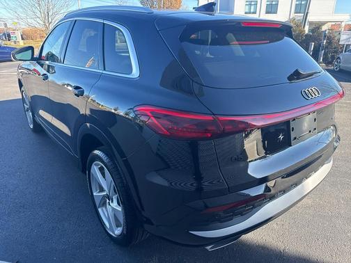 2025 Audi Q5 Premium Plus TFSI quattro S tronic