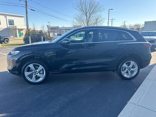 2025 Audi Q5 Premium Plus TFSI quattro S tronic