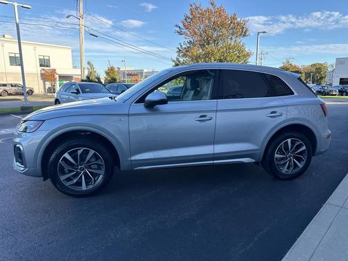 2025 Audi Q5 45 S line Premium Plus