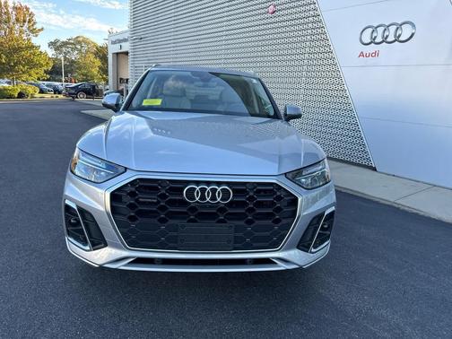 2025 Audi Q5 45 S line Premium Plus