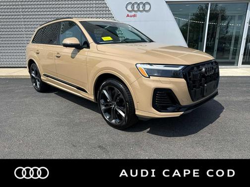 2025 Audi Q7 55 Premium Plus