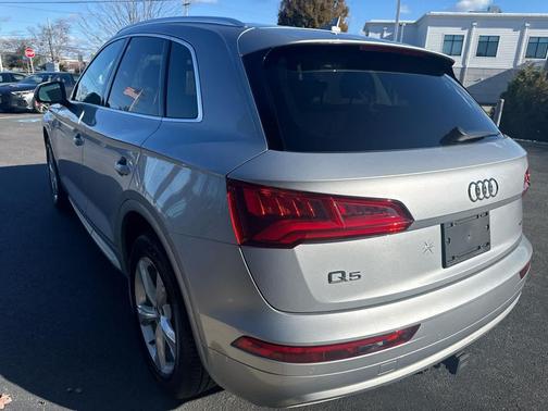 2020 Audi Q5 45 Premium Plus