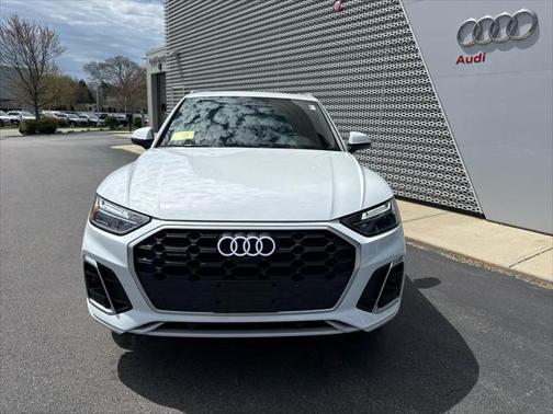 2024 Audi Q5 45 S line Premium Plus