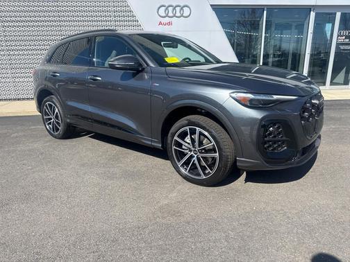 GRAY 2026 Audi Q5 Premium Plus TFSI quattro S tronic