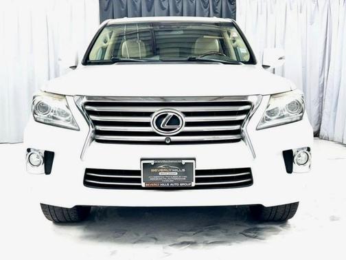 2013 Lexus LX 570 Base