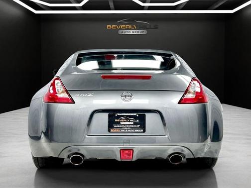 2017 Nissan 370Z Touring