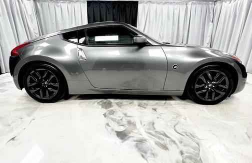 2017 Nissan 370Z Touring