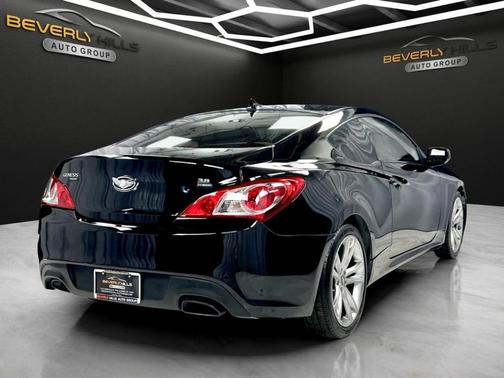 2011 Hyundai Genesis Coupe 3.8 R-Spec