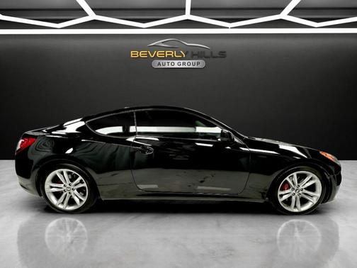 2011 Hyundai Genesis Coupe 3.8 R-Spec