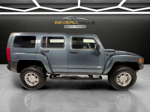 2006 Hummer H3 Base