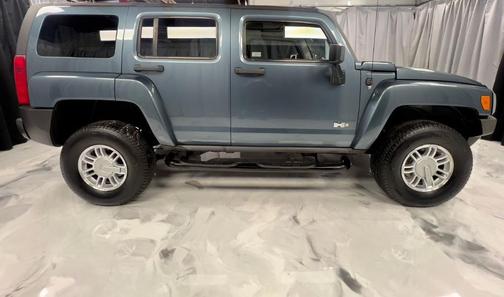 2006 Hummer H3 Base
