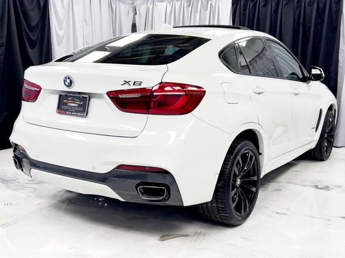 2017 BMW X6 xDrive35i