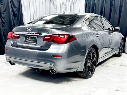 2017 INFINITI Q70L 3.7X