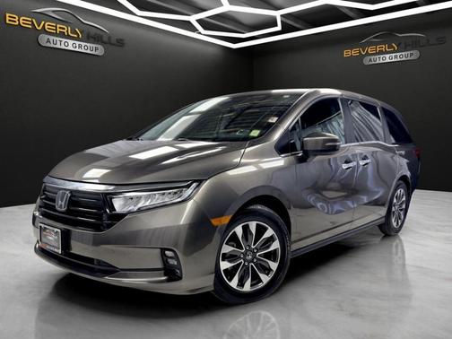 Brown 2021 Honda Odyssey EX-L