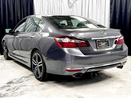 2017 Honda Accord Sport SE