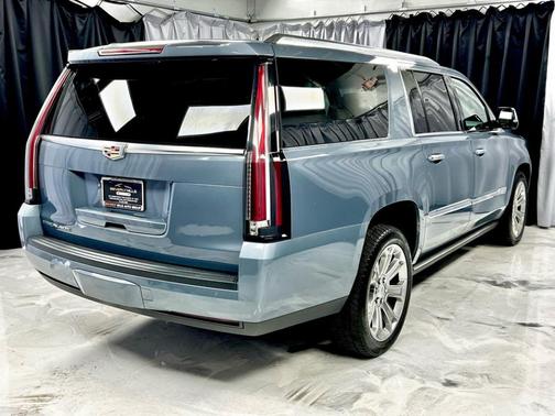 2016 Cadillac Escalade ESV Premium