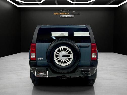Blue 2006 Hummer H3