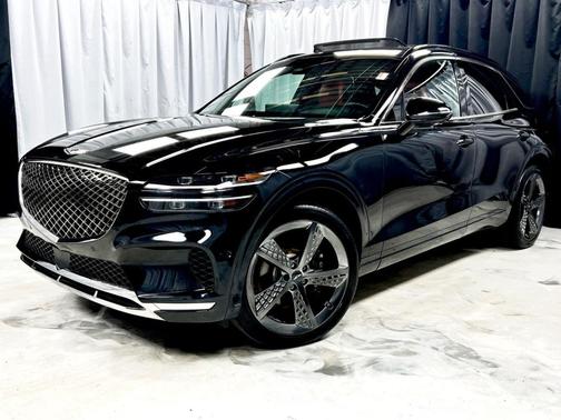 2023 Genesis GV70 2.5T