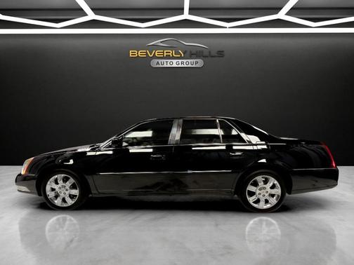 2011 Cadillac DTS Platinum Collection
