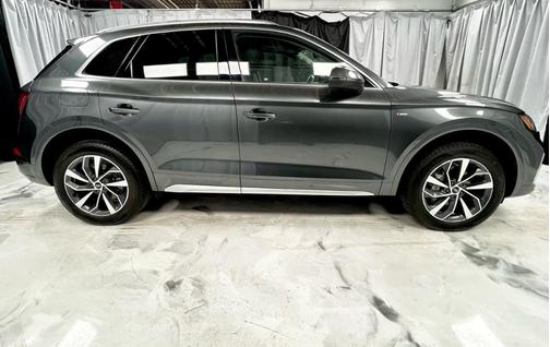 2023 Audi Q5 45 S line Premium Plus