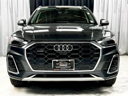 2023 Audi Q5 45 S line Premium Plus
