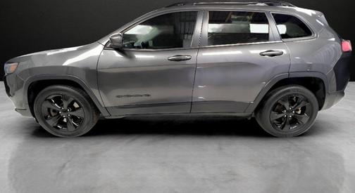 Gray 2020 Jeep Cherokee Latitude Plus