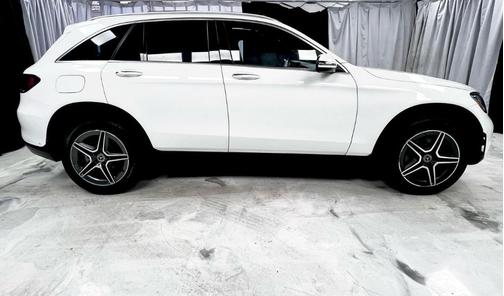 White 2021 Mercedes-Benz GLC 300 Base 4MATIC