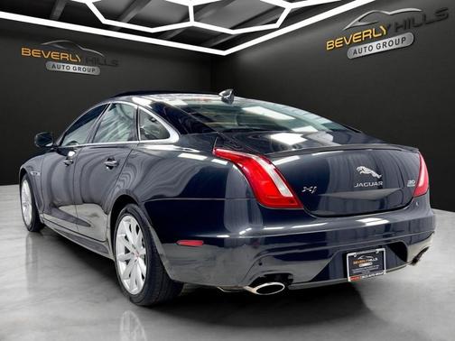 Storm Grey 2016 Jaguar XJ XJ R-Sport