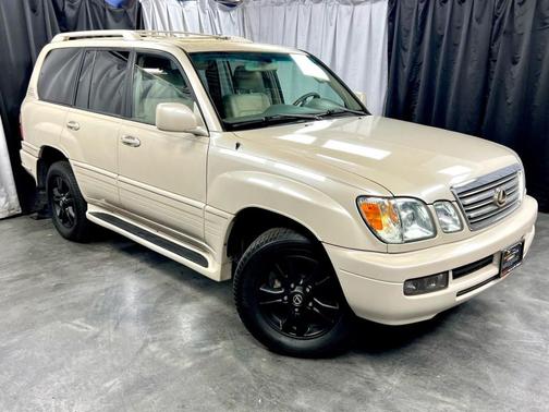2005 Lexus LX 470 Base (A5)