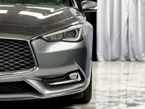 2017 INFINITI Q60 3.0T Premium